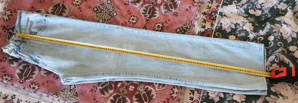 Джинсы мужские светлые. Размер 34