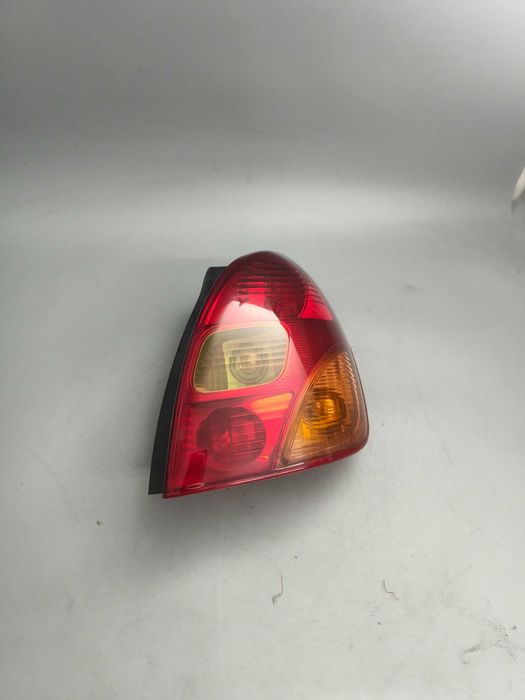 TOYOTA Corolla Verso, OE: 1827, Lampa tylna prawa, Oryginał, Europa!