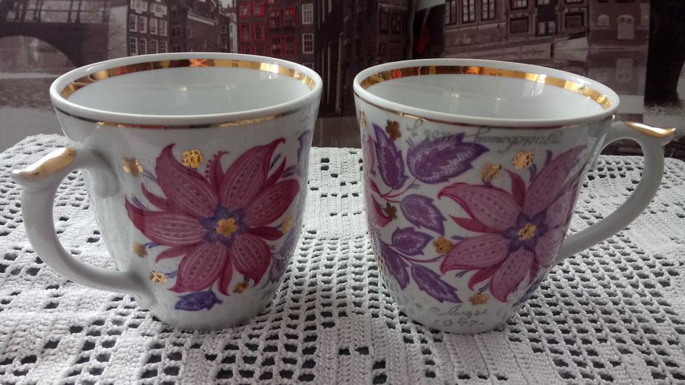 Чашки фарфоровые, керамические большого объема.