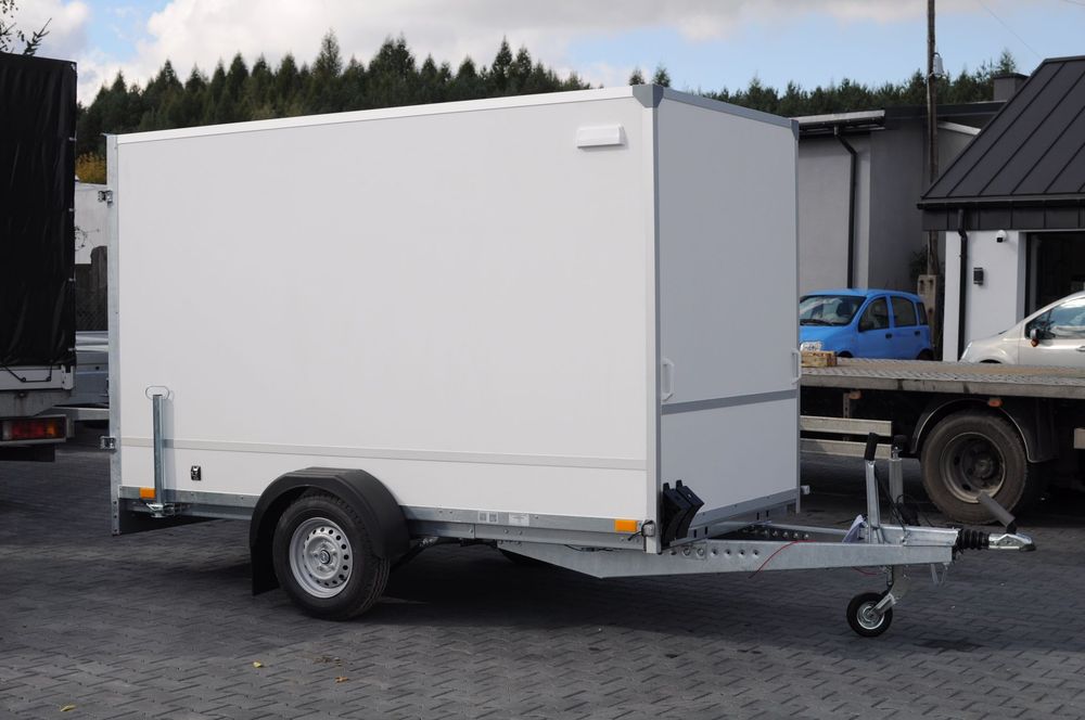 Furgon F1330HD