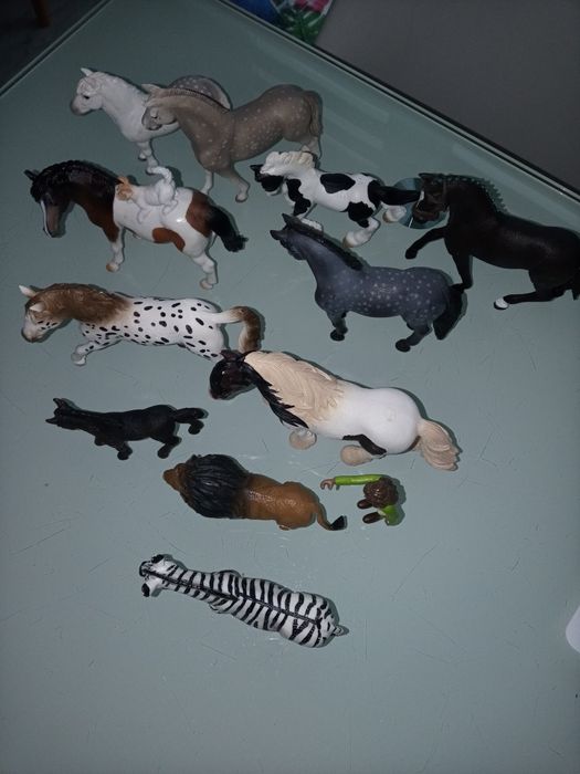 Figurki Schleich konie, 12 sztuk, zebra, lew. Mega pakiet .Gratis pude