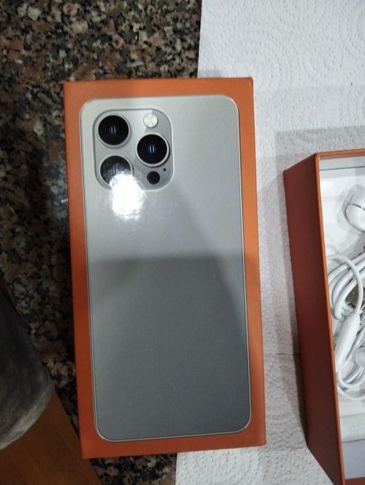 Telemóvel novo nunca usado