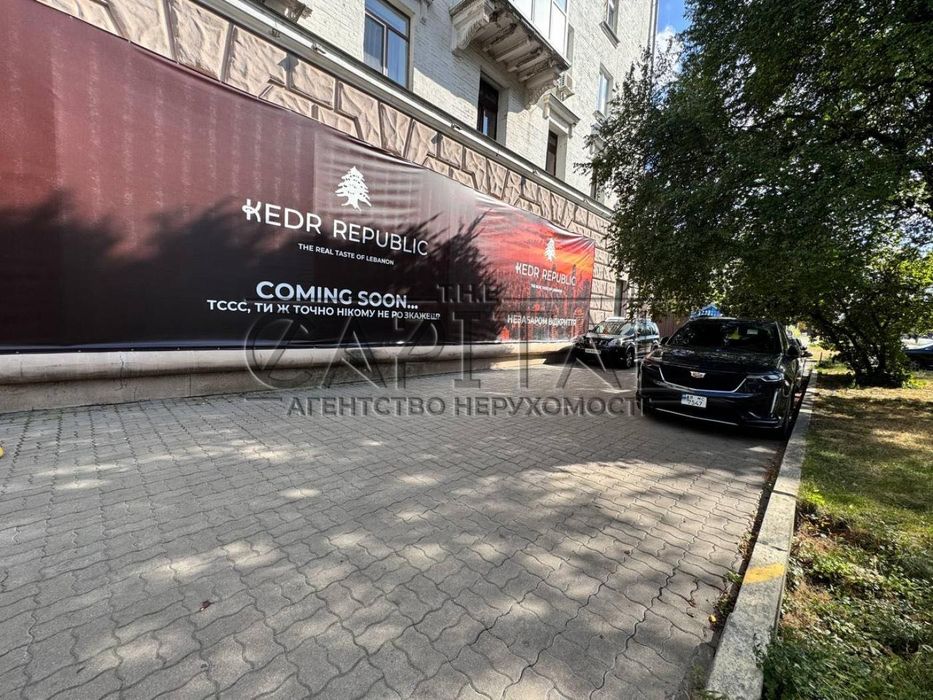 Оренда Об'єкт сфери обслуговування пр-т Повітряних сил, Солом'янка, Київ
