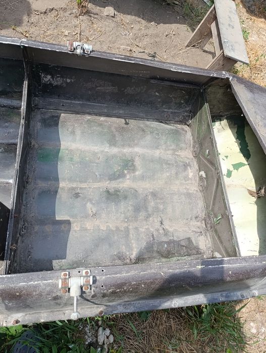 Продам лодку Романтика