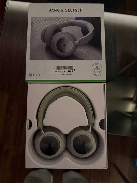 Bang & Olufsen Beoplay Portal (Grey Mist)