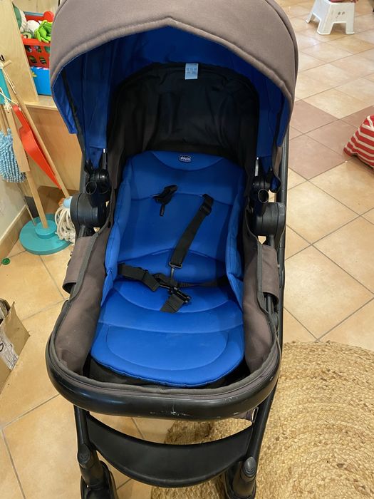 Trio urban da chicco com marcas de uso