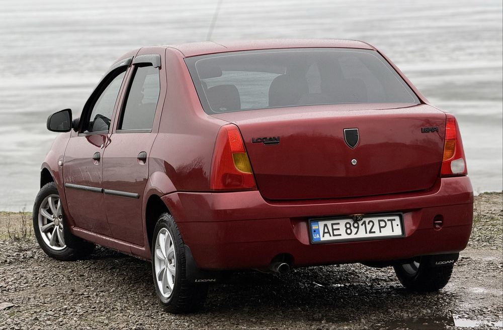Dacia Logan 1.6 MPI Laureate газ/бензин