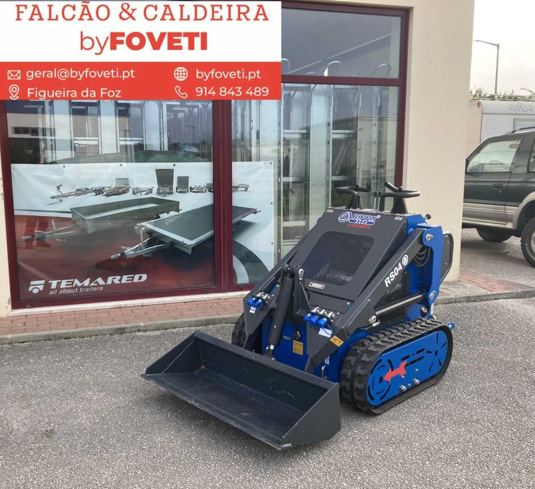 Pá carregadora RIPPA motor KUBOTA