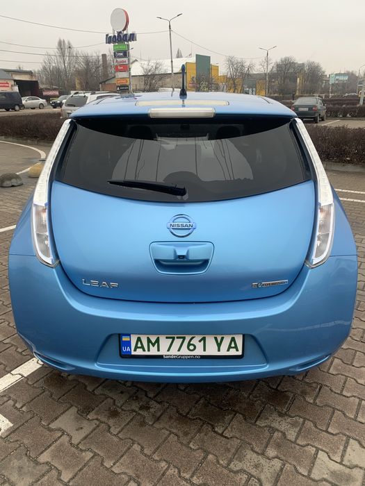 Nissan Leaf  24kw