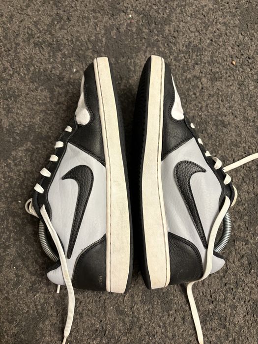 Buty nike eborn low rozmiar 42.5 (27cm) AQ1774-102