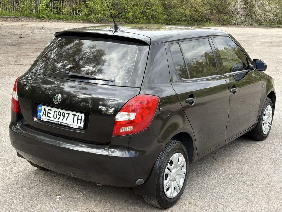 Skoda Fabia 2008 год 1.4 газ/бензин