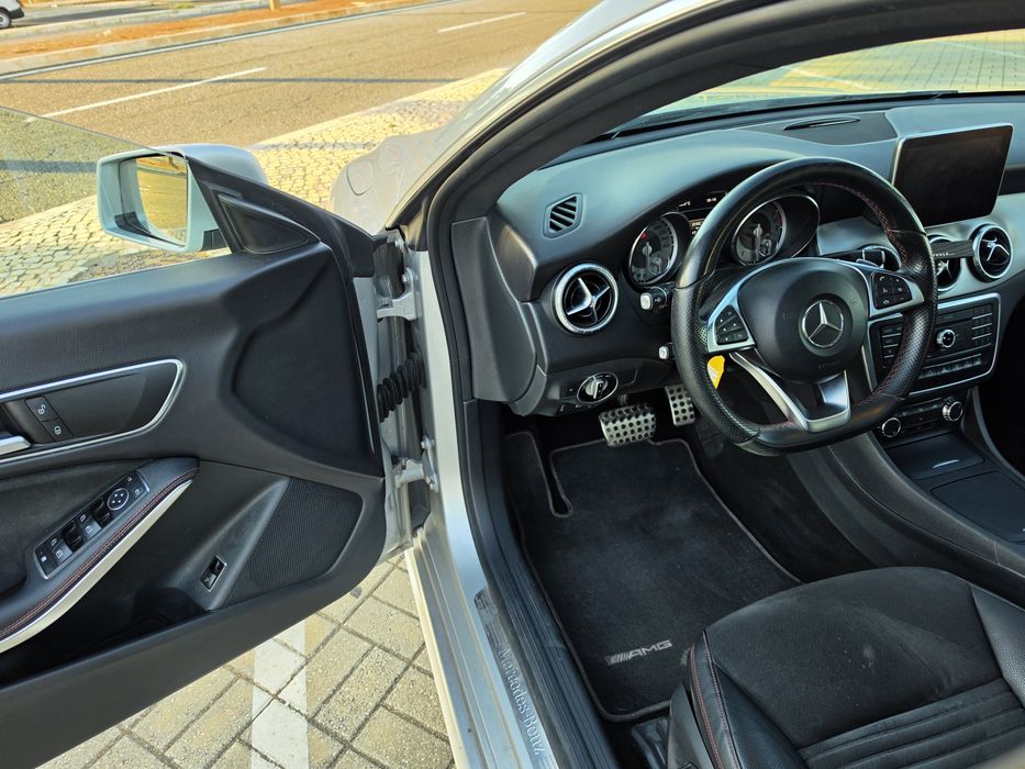 Mercedes-Benz CLA 250 Pack AMG Gasolina