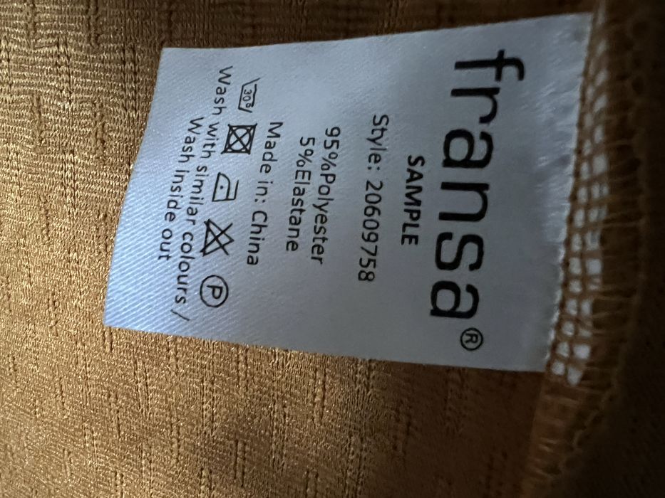 Dlugi sweterkowy płaszczyk S