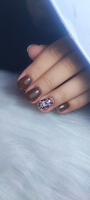 Stylizacja paznokci. Sterylne narzędzia, paragon.