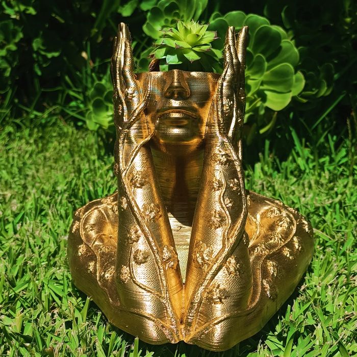 Vaso: Escultura Mulher