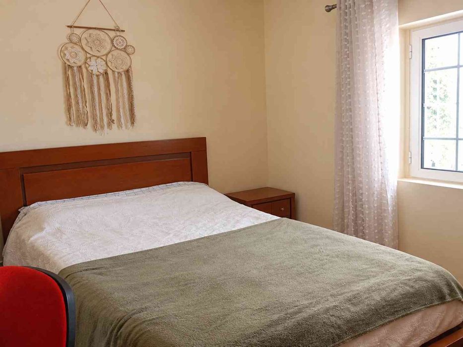Vendo andar em moradia T4