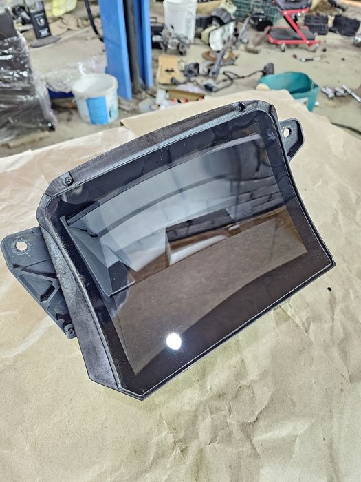 Проекція на BMW I4 m50 g26