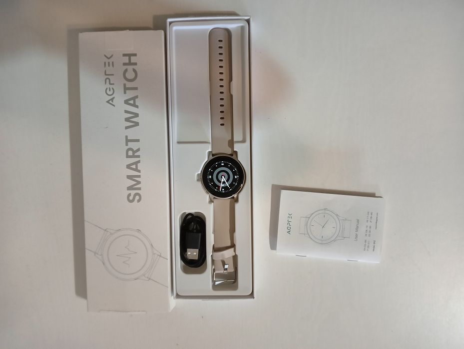 Smartwatch beżowy