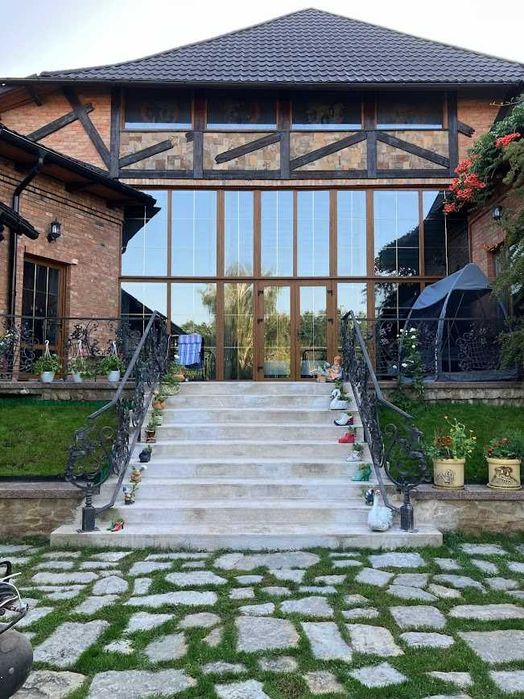 Продаж будинку , 400 кв. м, 5 кімнат можлива продажа за BTC Bitcoin