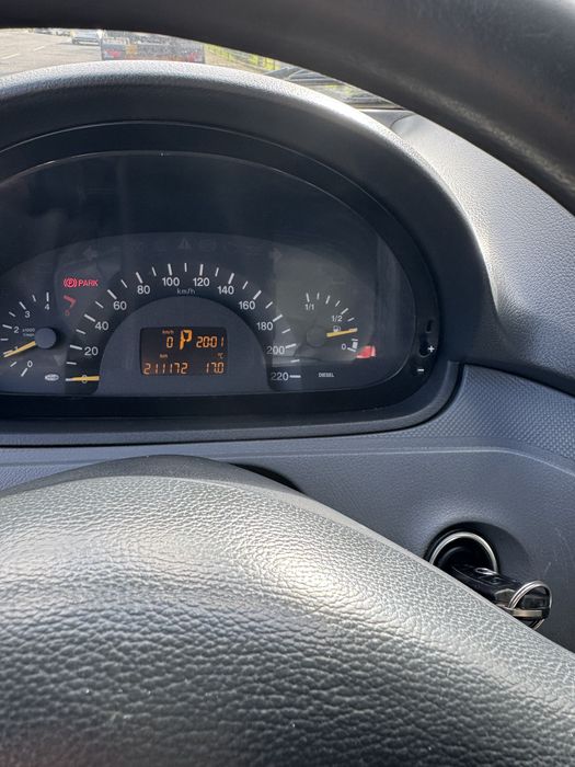 Mercedes vito 115 cdi Caixa automatica