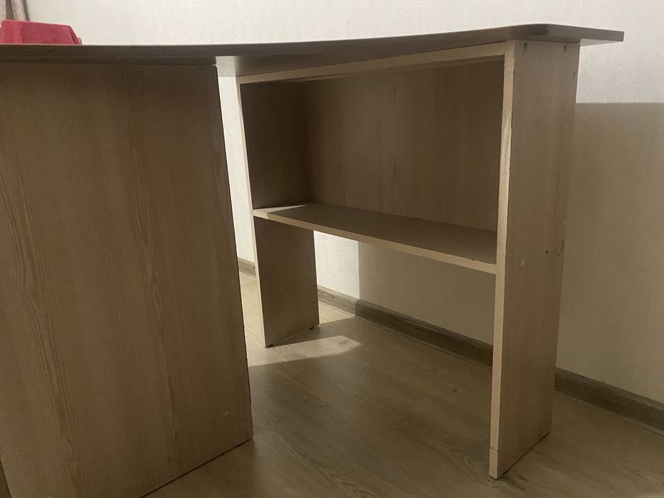 Продам стіл кутовий