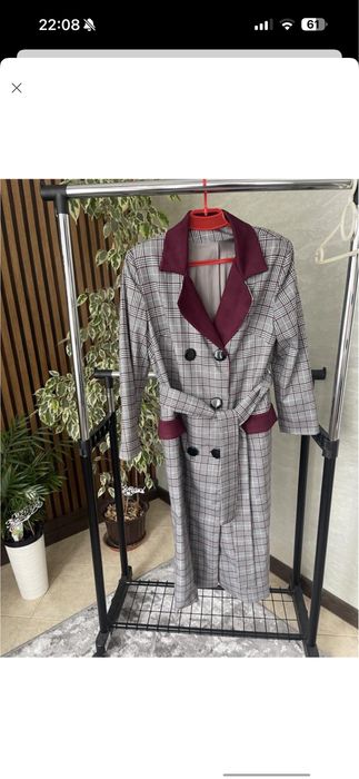 Тренч,пальто жіноче,плащ