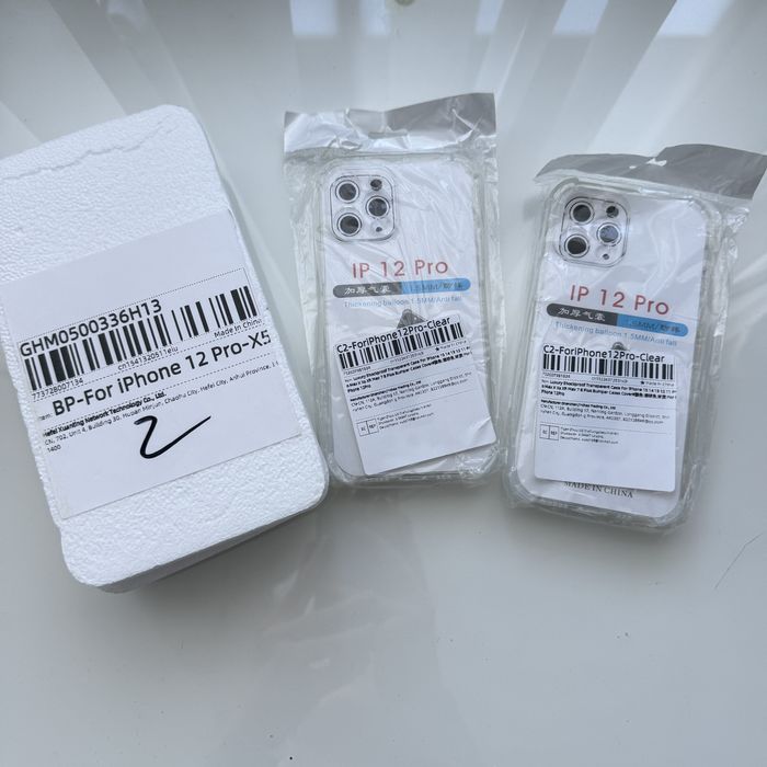 Zestaw: iPhone 12 pro case x2 + 4 szt. szkla hartowane NOWE
