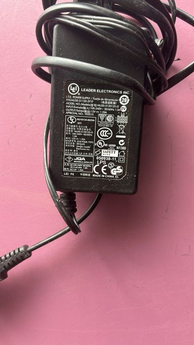 Zasilacz Leader Electronics NU20-51120-3Y1F 12V 1.25A do modemu Motorola
