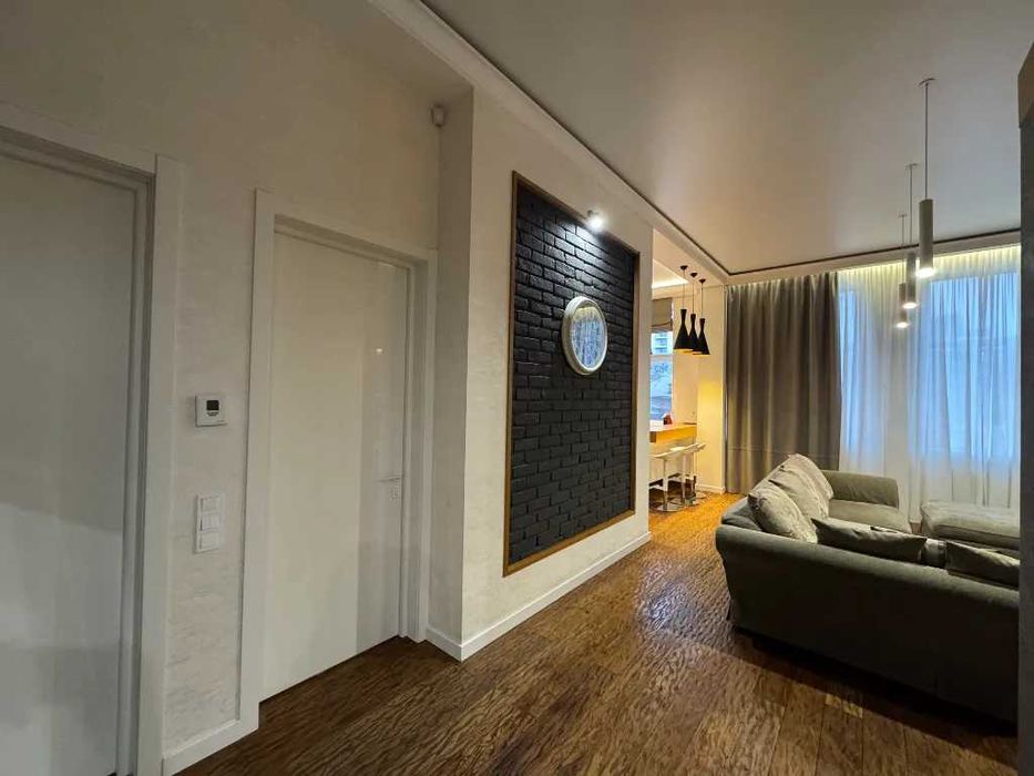 Продам 3х кімнатну квартиру 98 м2 ЖК Loft Клубный дом Центр Парк