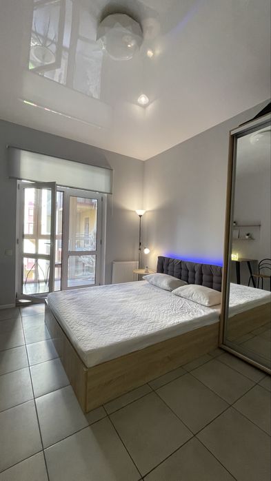Оренда смарт печерськ центр, КНУКІМ, Коновальця 36Е