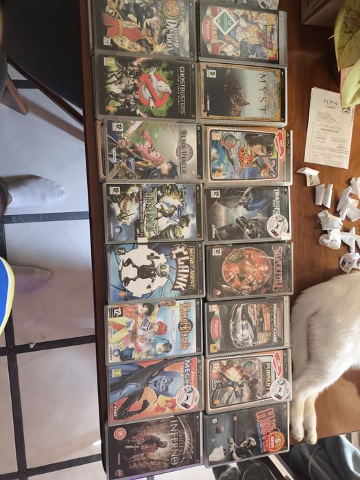 PSP 1001 + carregador + 46 jogos originais