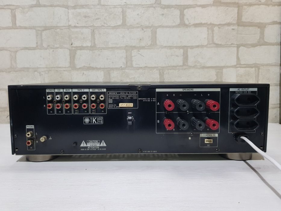 Стерео підсилювач Sony TA-F335R 2х40 Вт б/у з Німеччини