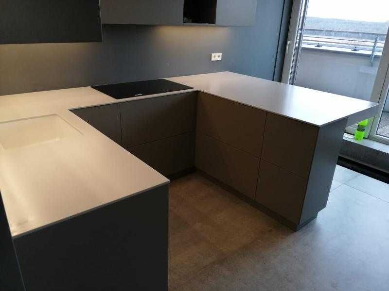 Renowacja wymiana  naprawa blaty corian , himacs ,staron ,