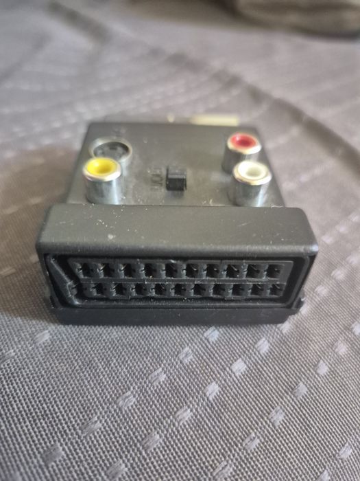 Adapter AV Audio Video PlayStation 2 PS2