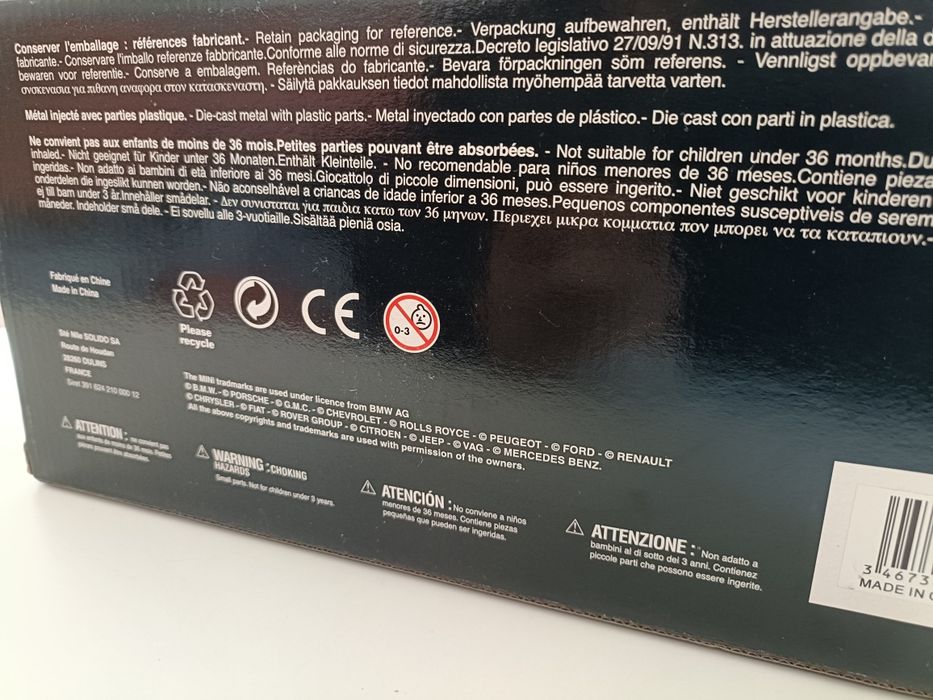 MINI COOPER 2001 - 1/18. Miniatura Novo com caixa