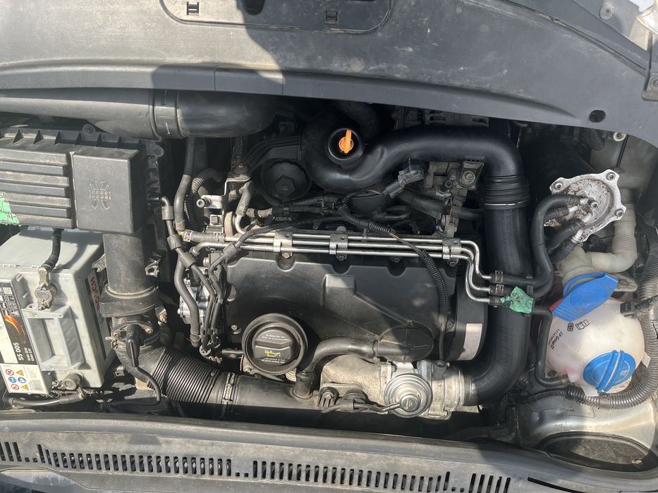Продається авто volkswagen  Touran 1.9 tdi