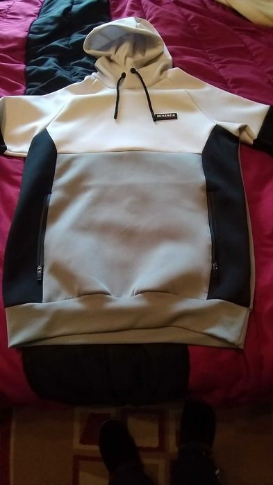 Sweatshirt McKenzie com capuz