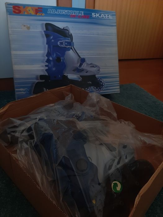 NOVO - Patins em Linha 28/31 + Proteções (joelhos, mãos e cotovelos)