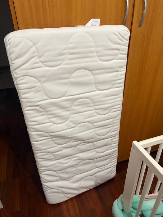 Berço Ikea + colchão