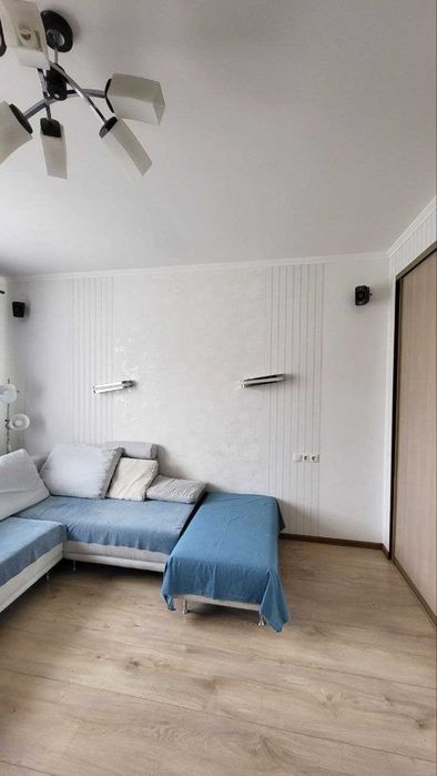 В продаже 1 ком. квартира на Ак. Вильямса. Эксклюзив.