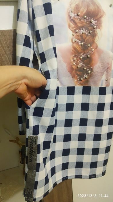 Плаття на дівчинку .