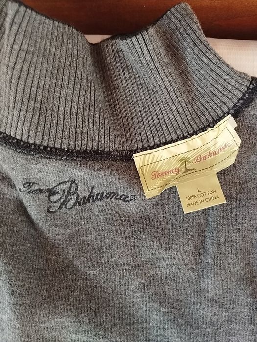 Светр бренду Tommy Bahamas