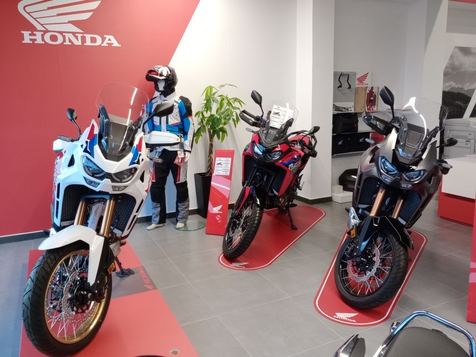 Honda África twin 1100 campanha