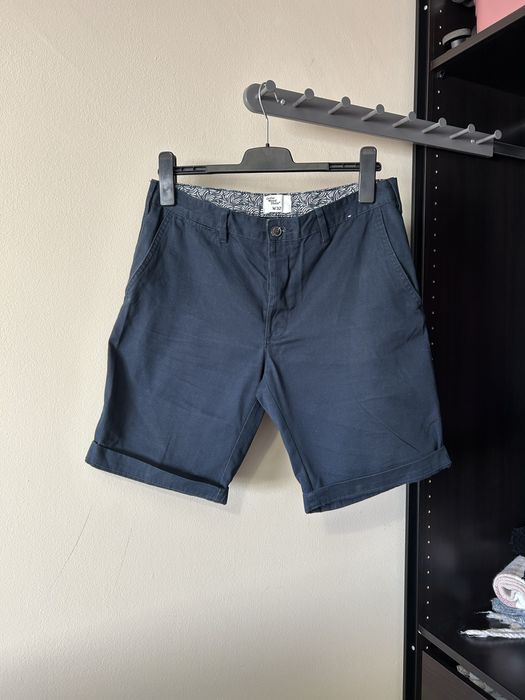 Calções azuis homem chino primark