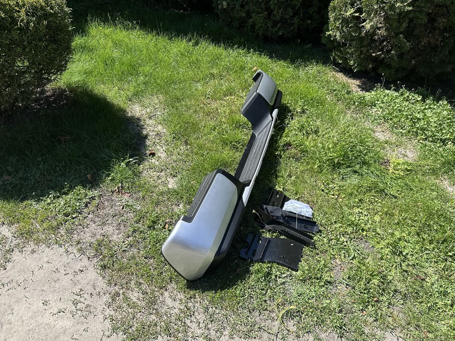 Mitsubishi L200 2015-2023 задній бампер