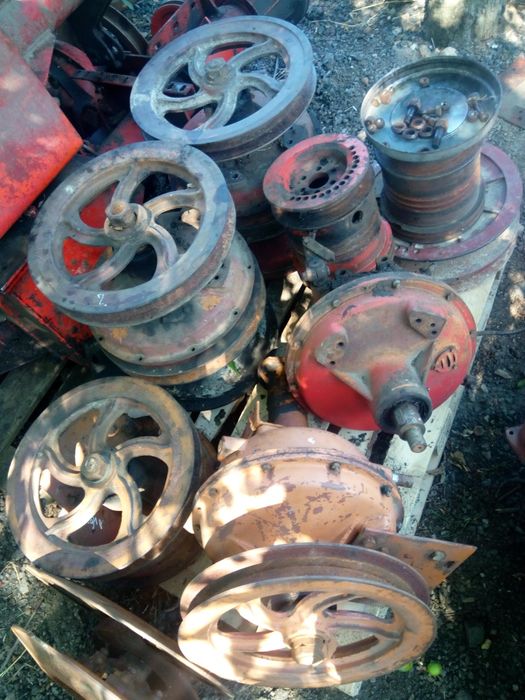 Sprzeglo docisk kolo pasowe obudowa walek skrzynia Bizon Z056