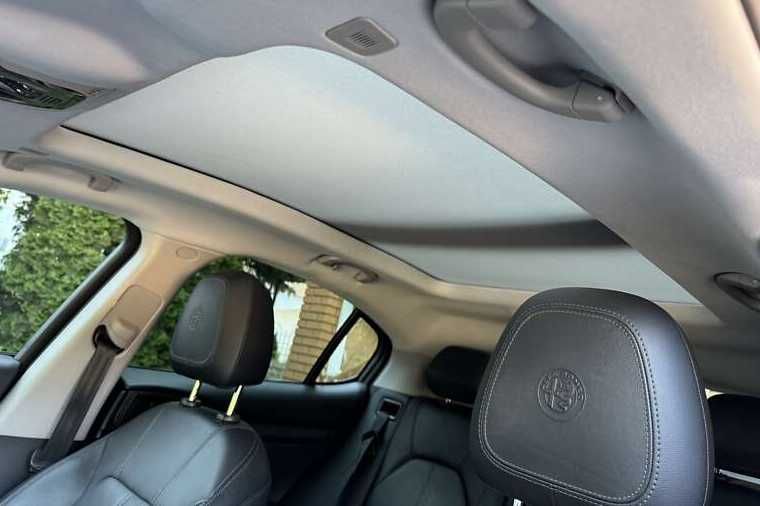 Alfa Romeo Stelvio 2017 2.0i