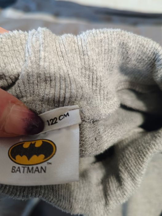 Krótkie spodenki i spodnie Batman roz 116
