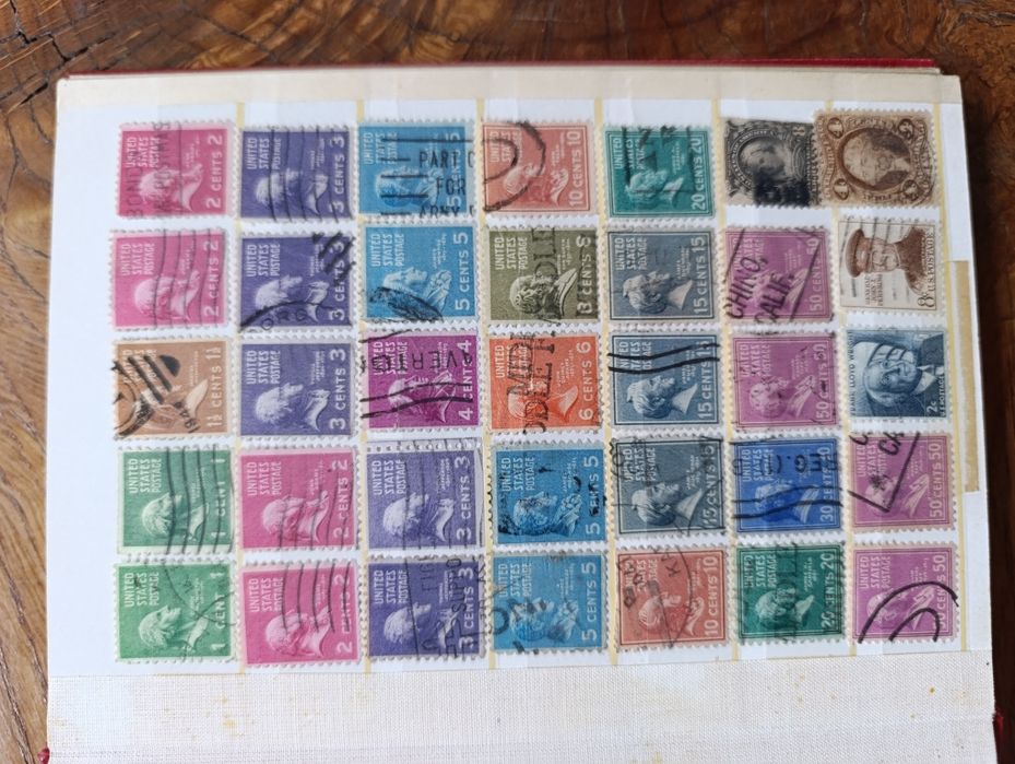 11 klaserów ze znaczkami cały świat