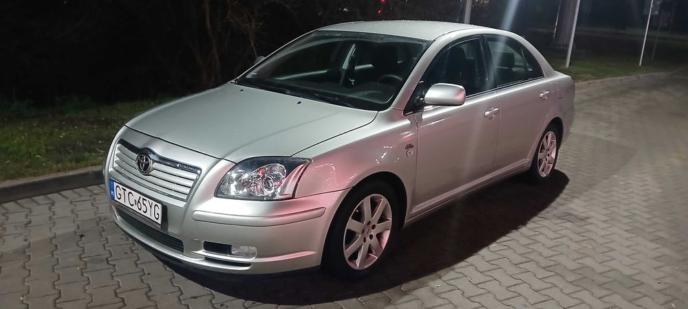 Toyota Avensis 2004 2.0 D4D . Zadbana